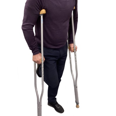 Костыли подмышечные в аренду