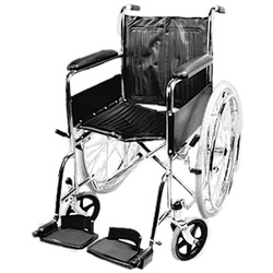 Кресло-коляска инвалидная (складная), фиксированные подлокотники и подножки